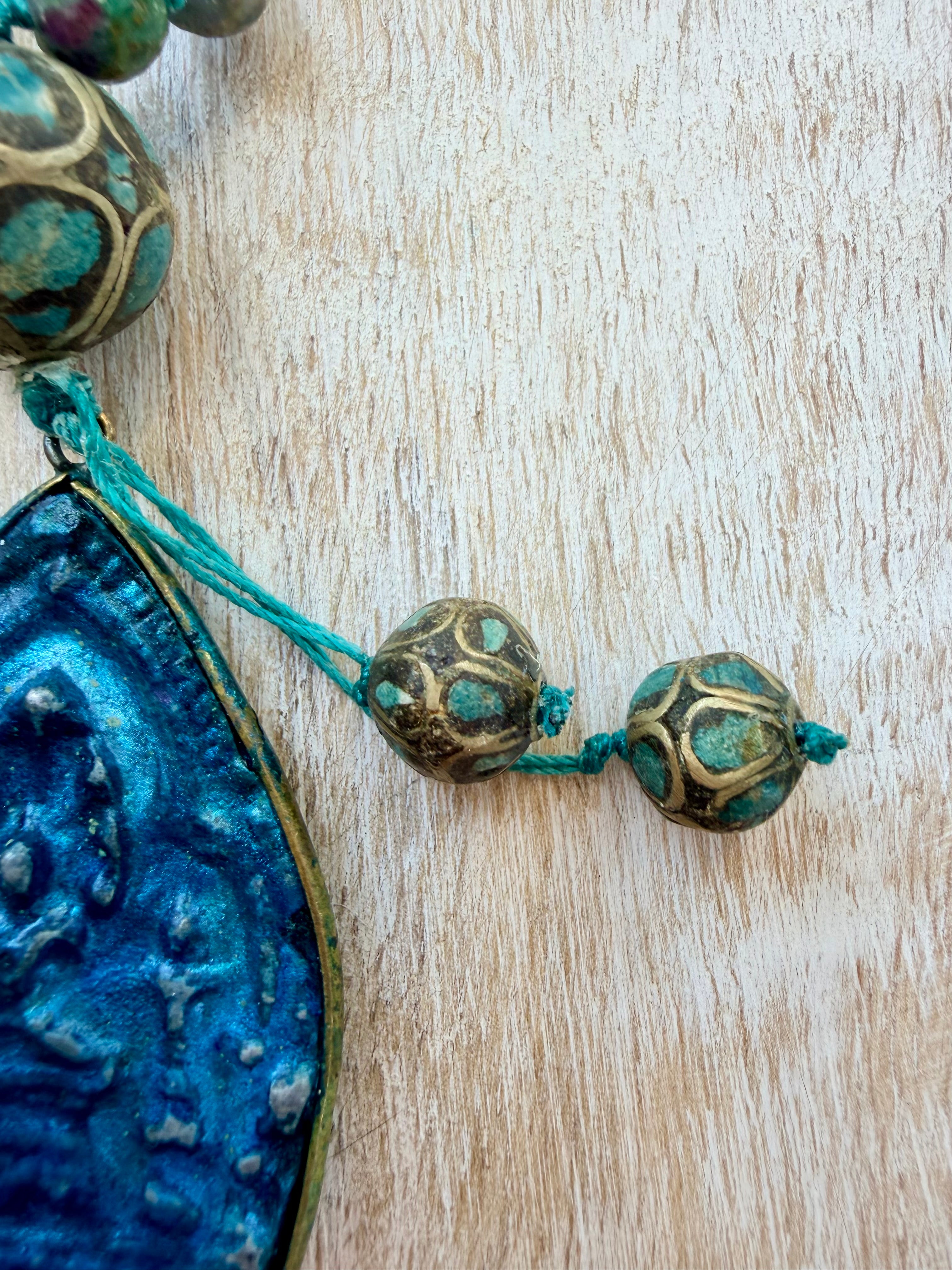Indian Agate & Tibetan Pendant Necklace